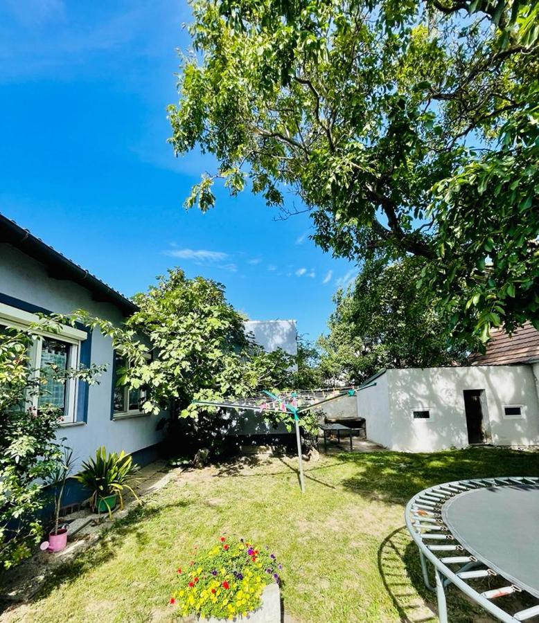 Ferienwohnung Rosenauer พูร์บาค อัม นอยซีดเลอร์เซ ภายนอก รูปภาพ
